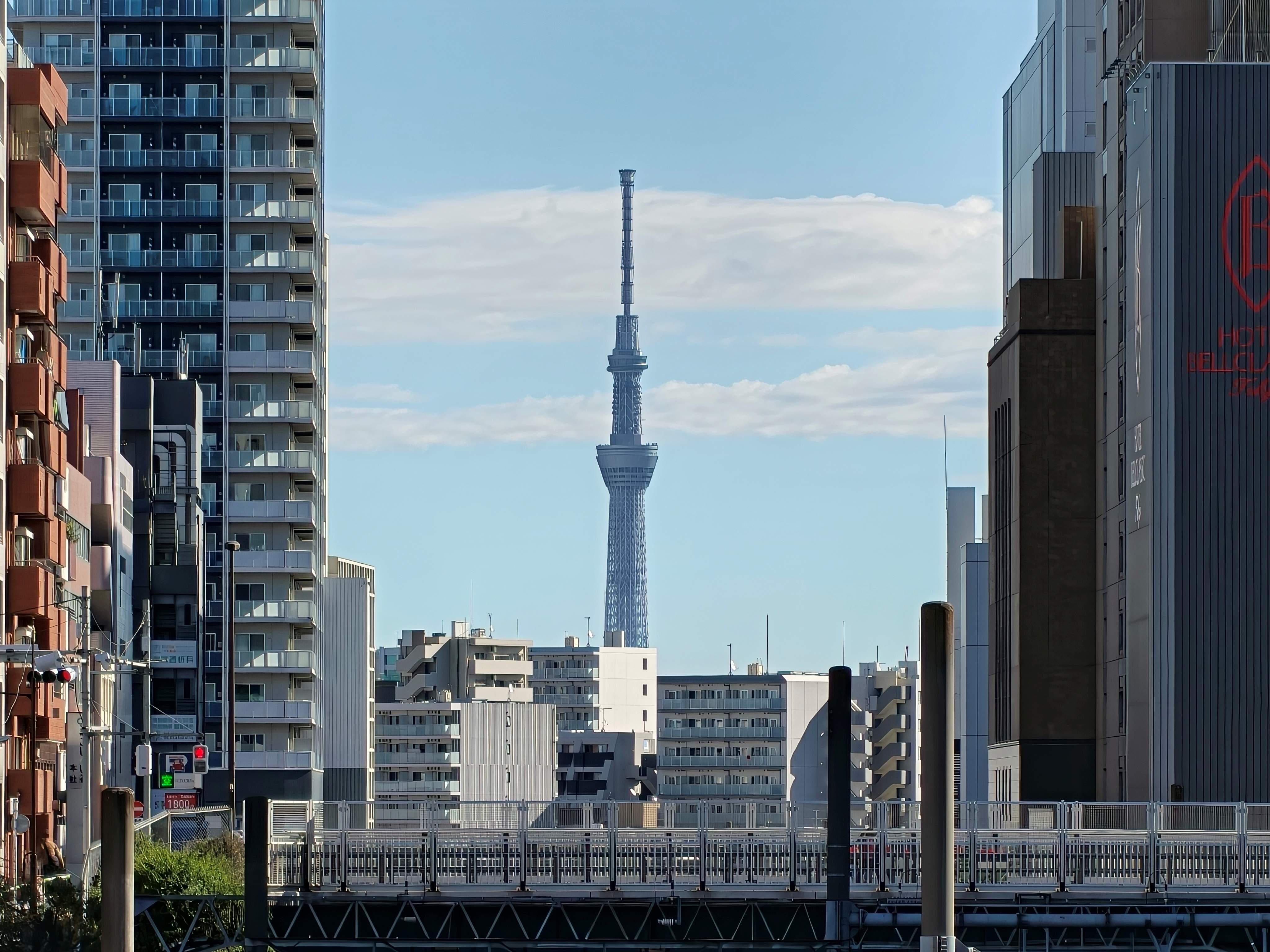 OPPO Find X9望遠カメラ【10倍】