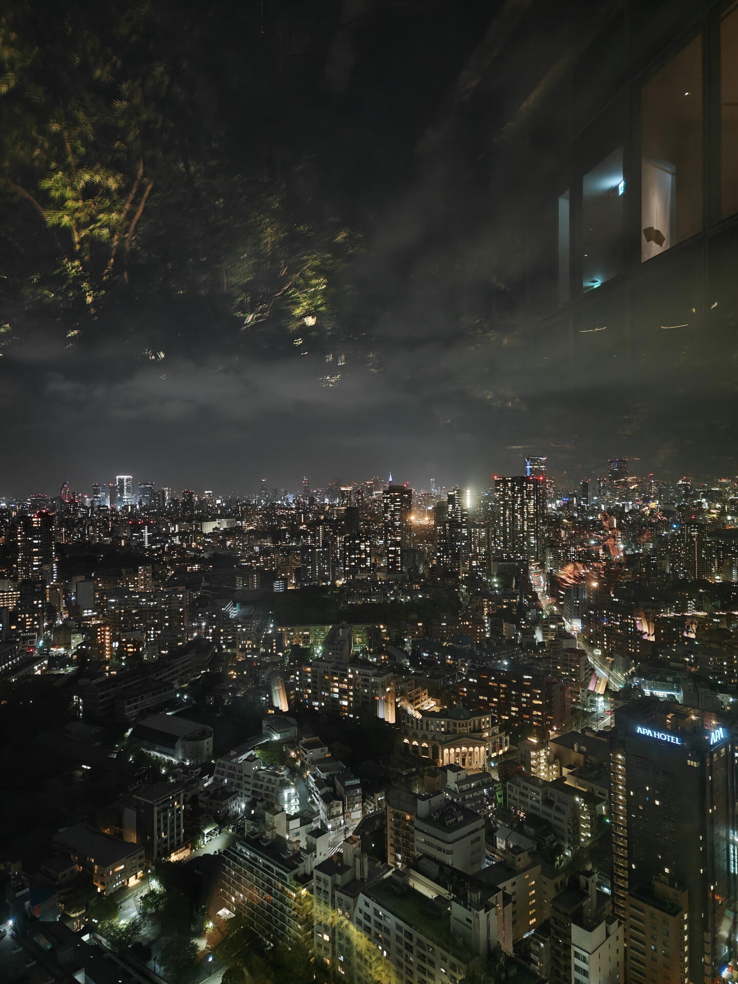 OPPO Find N6反射除去.jpg