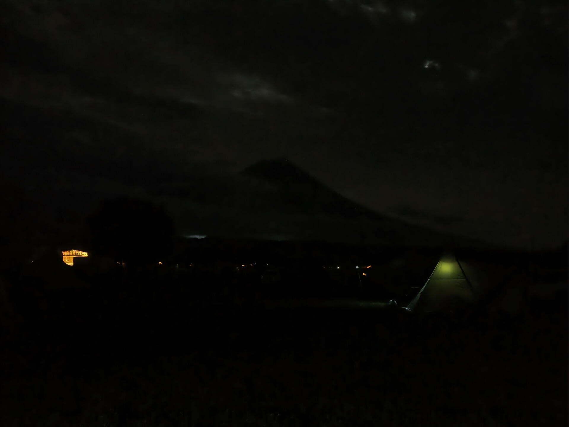 OPPO Find X9 Ultra夜景モード