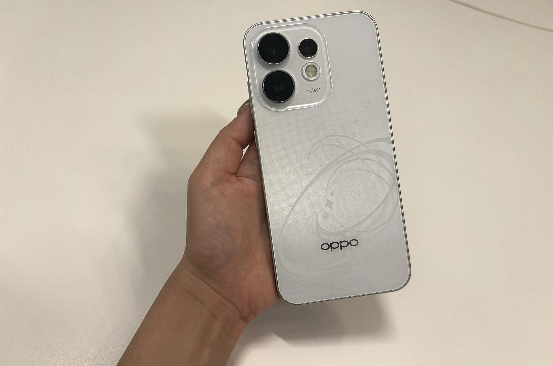 OPPO Reno16 5G.jpg