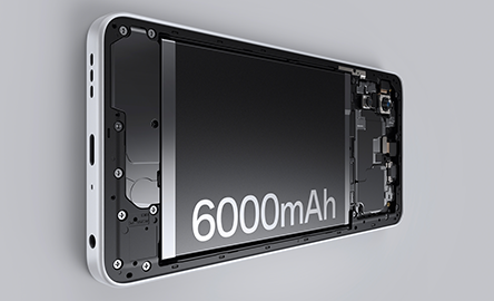 たっぷり使える6,000mAhバッテリー