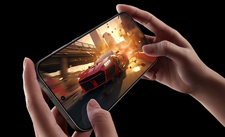 最高峰※の動作と、最大級※の7,025mAhバッテリー