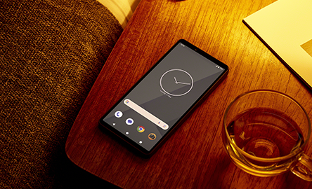 スタミナバッテリーに、 充実のOSサポート。